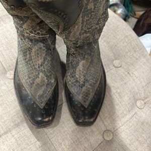 LIBERTY Black Snakeskin Heeled Boots